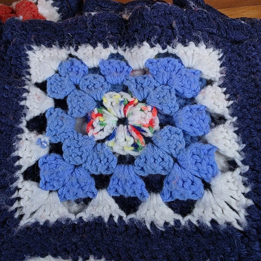 Vtg Handmade Crochet Granny Square Afghan Throw Blue Multicolor‎ 50